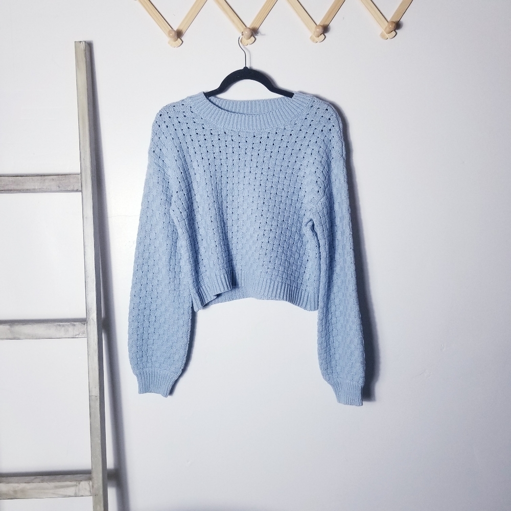 NWT JESSICA SIMPSON CROPPED BLUE SWEATER SIZE LARGE